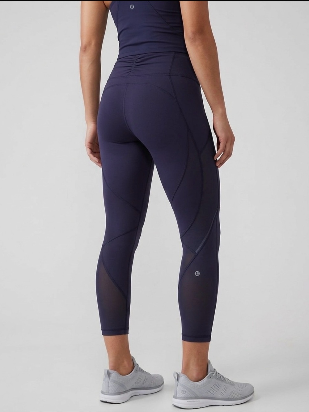 Lululemon Vintage Run: Inspire Crop II Leggings w/ Mesh & Rear Ruching-Deep Navy